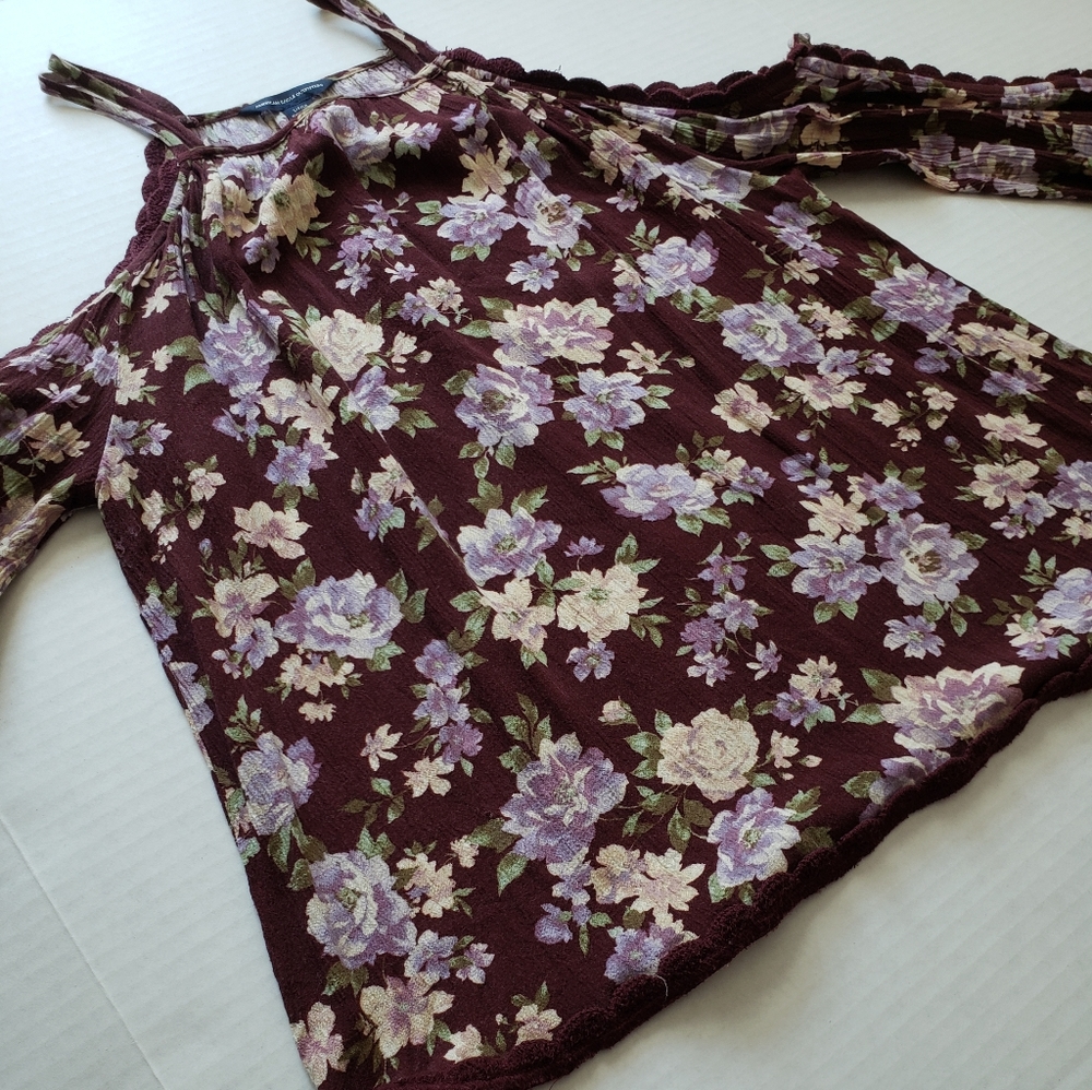 AE Maroon Floral Cold Shoulder Flowy Strappy Top